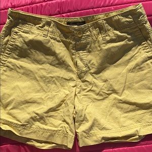 Mid-length women’s shorts